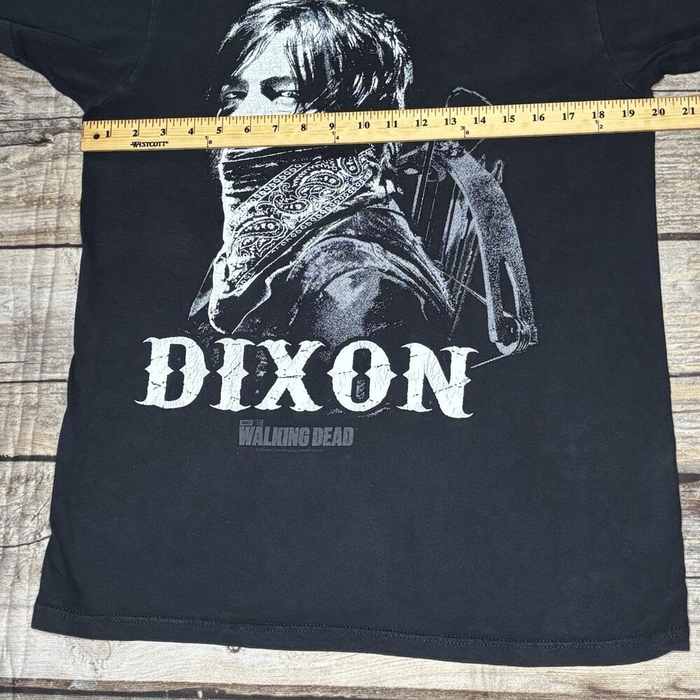 Daryl Dixon Crossbow The Walking Dead T Shirt Black Mens Medium - Picture 4 of 7
